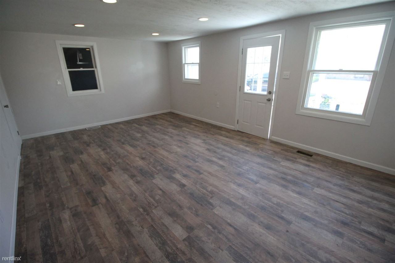 220 Liberty - Photo 3 of 17