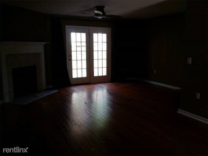 5 Boardwalk Ln - Photo 2 of 12