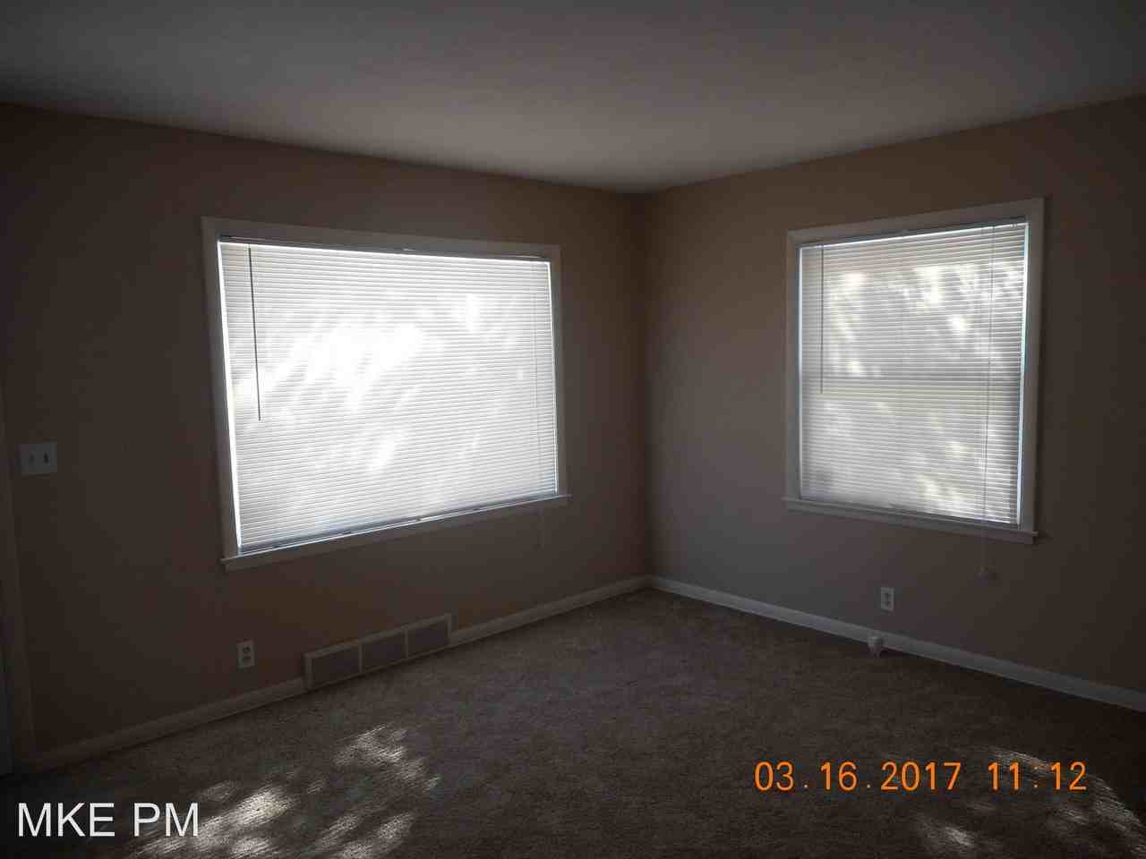 3909 N 70th St - Photo 2 of 14