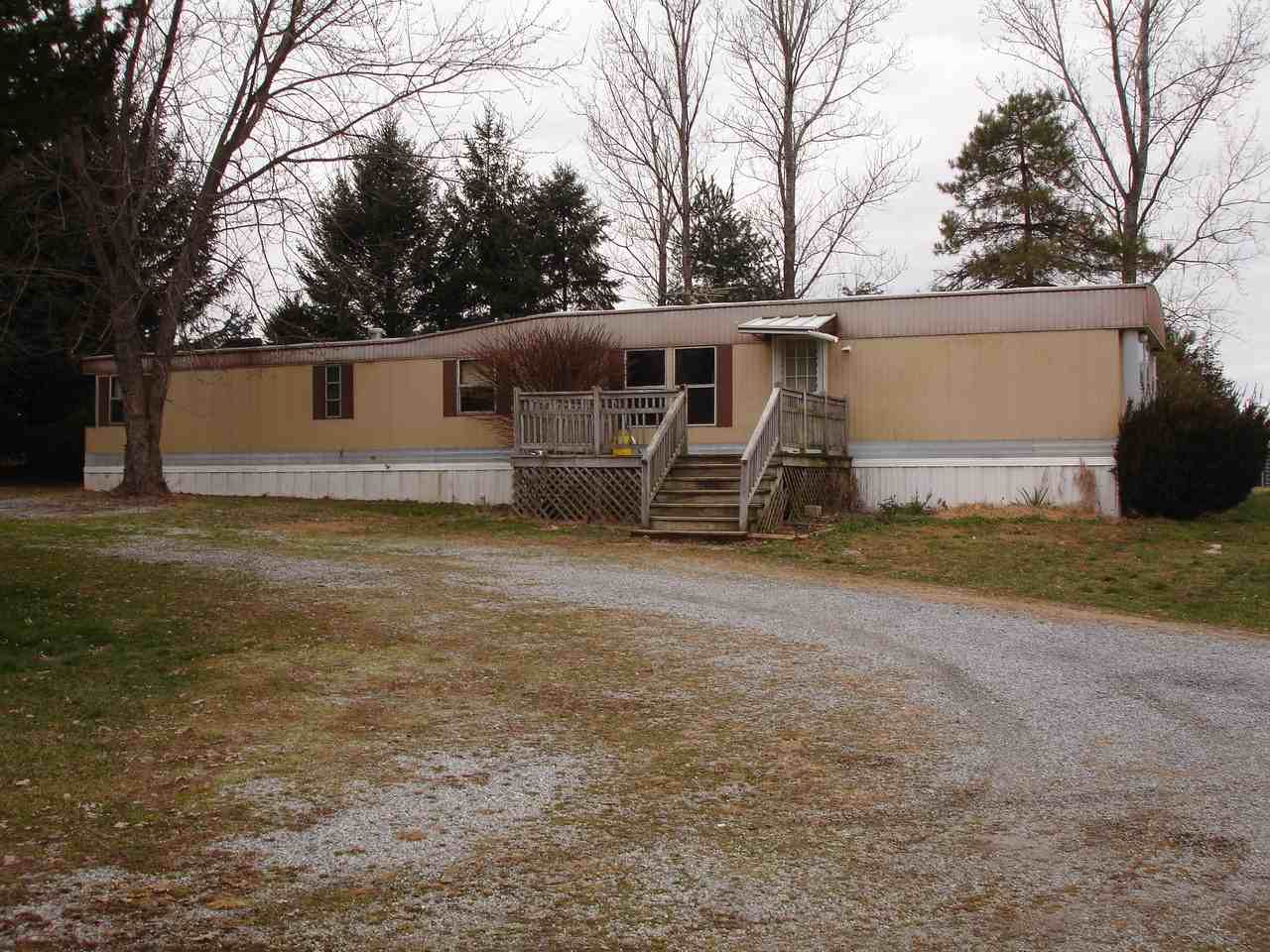 1240 Valley Rd - Photo 2 of 13