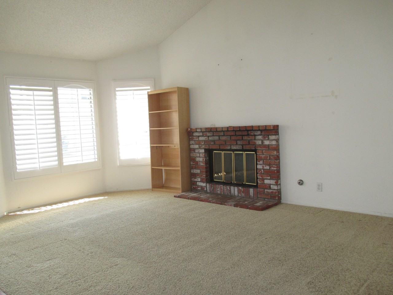 4228 Simsburry Common - Photo 2 of 13