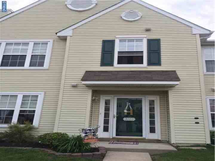 3101 Ebbtide Ln - Photo 2 of 10