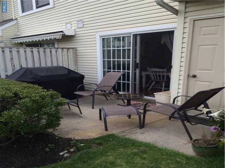 3101 Ebbtide Ln - Photo 3 of 10