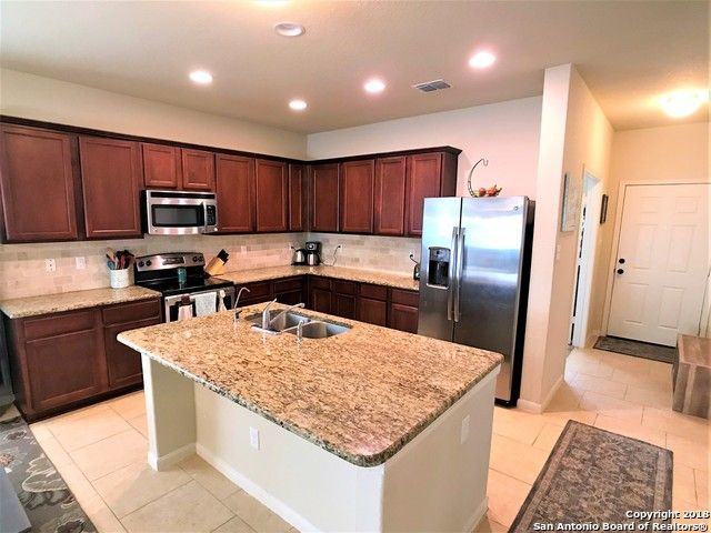 1531 Barons Den - Photo 3 of 25