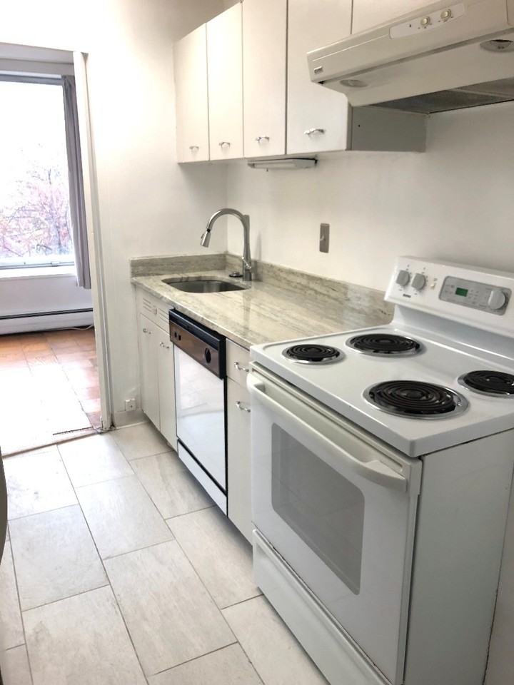 60 Babcock Street - Photo 2 of 10