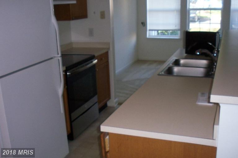 2402 Ellsworth Way - Photo 2 of 7