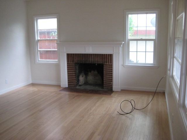 3242 Hyde Street - Photo 2 of 8