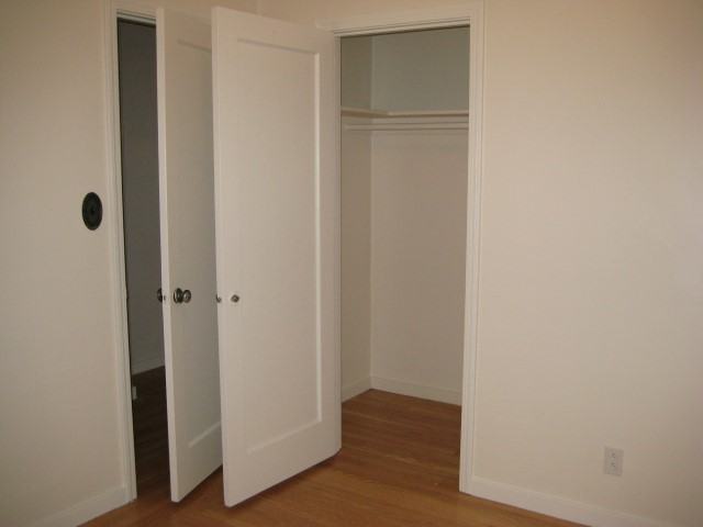 3242 Hyde Street - Photo 3 of 8