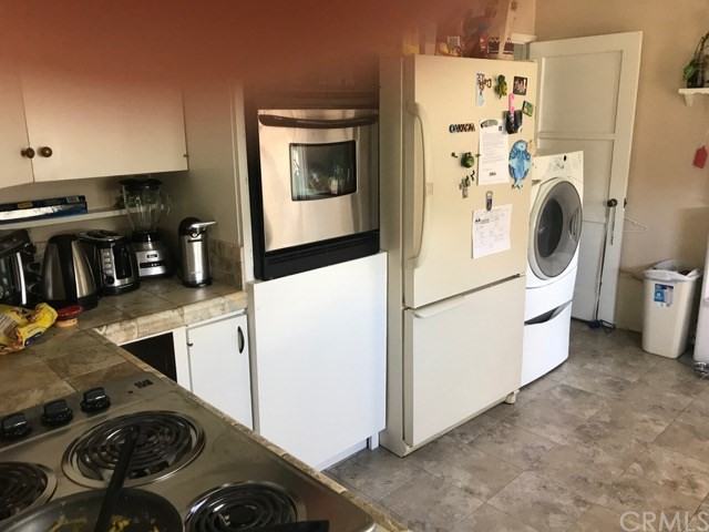 1419 N Louise St - Photo 3 of 6