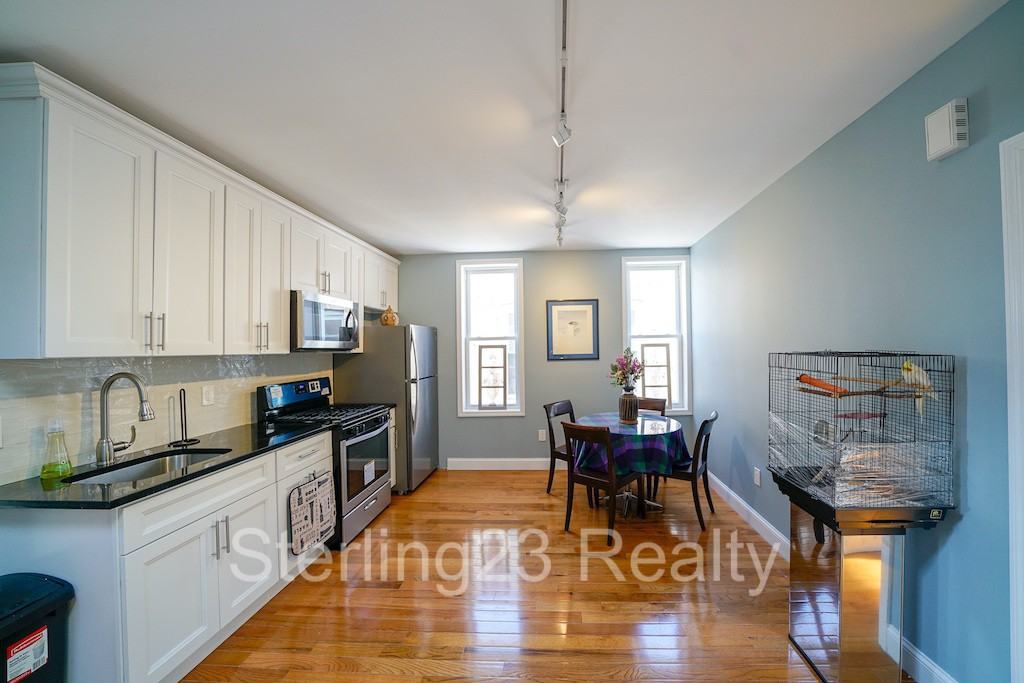 3206 84th Street #2F - Photo 2 of 6