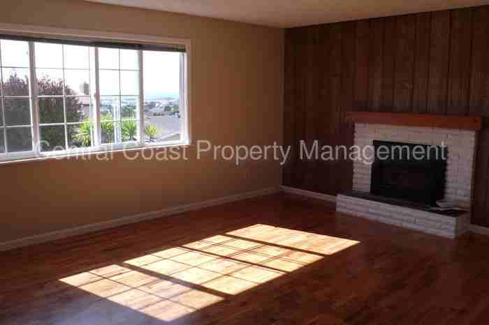 1618 Soto St - Photo 2 of 11