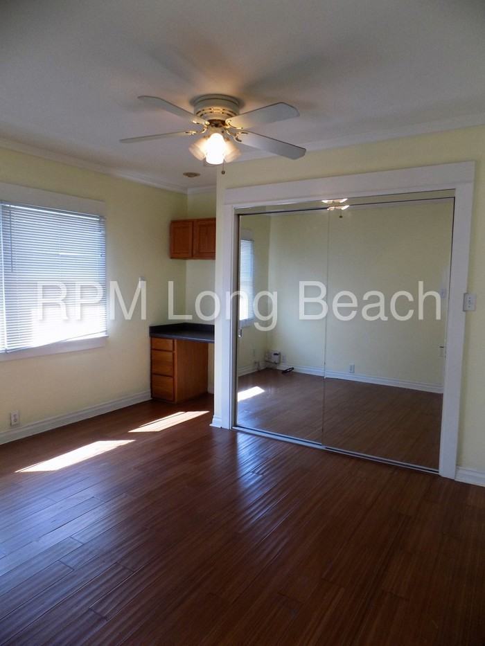 1501 Redondo Ave - Photo 3 of 15