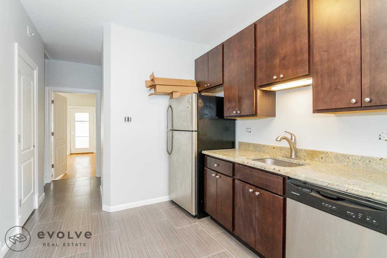 7700 North Marshfield Avenue