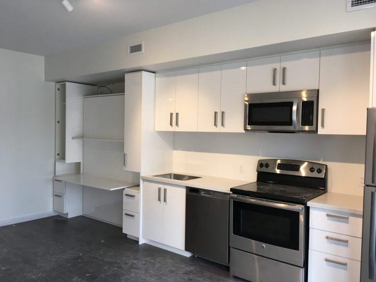 219 University Avenue - Photo 3 of 9