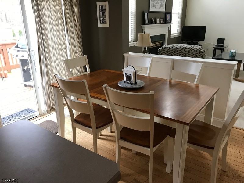 11 Indian Spring Dr - Photo 3 of 19