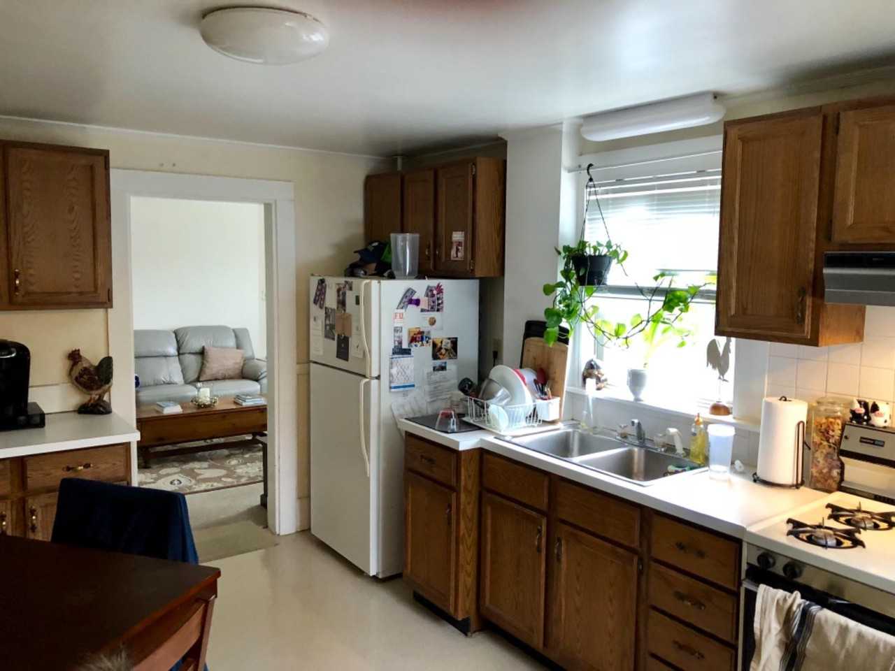 408 Washington St 1 - Photo 3 of 5