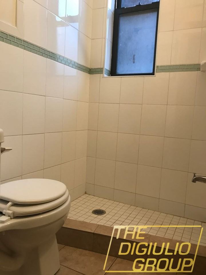 176 Canal Street #7 - Photo 3 of 6