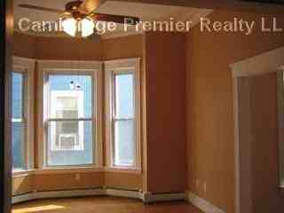 40 Springfield Street - Photo 2 of 8