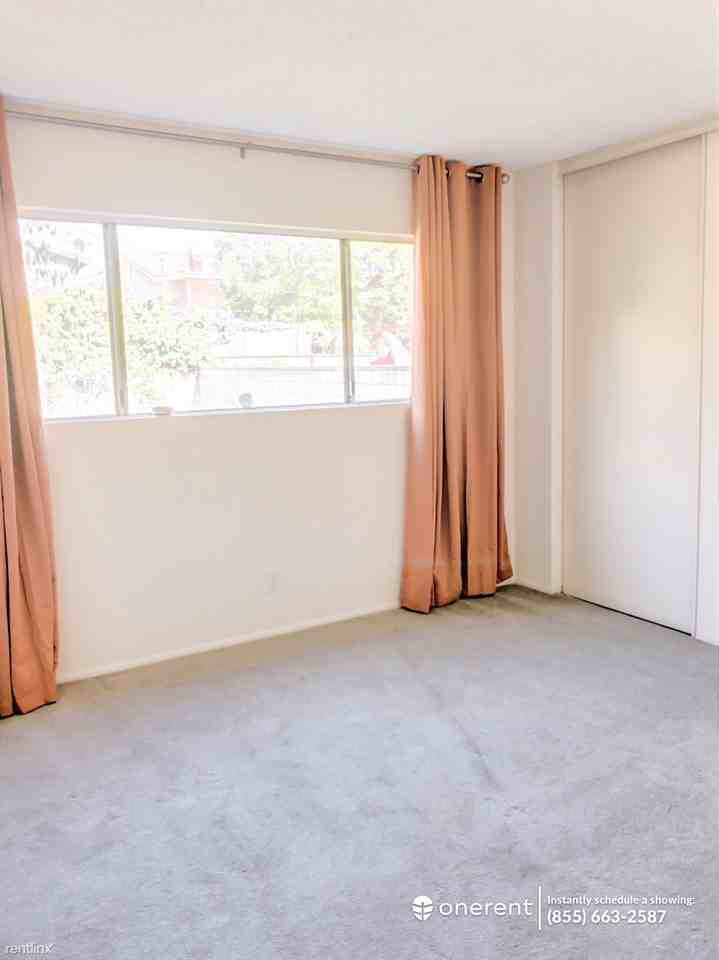 2082 Dawson Ave - Photo 3 of 14