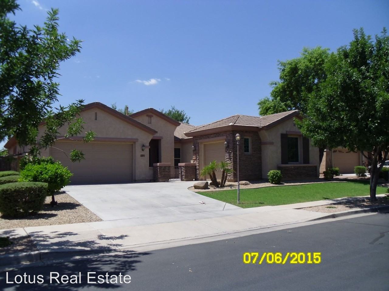 2109 E Lynx Pl - Photo 2 of 30