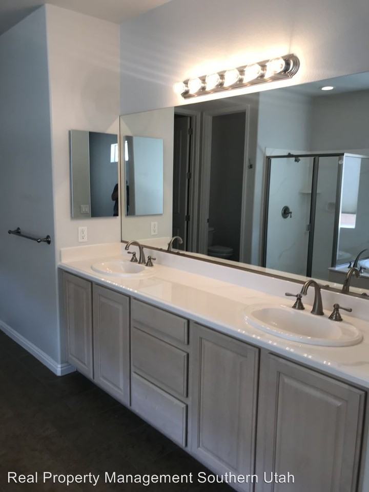 1652 N Liberty Greens Dr - Photo 2 of 5