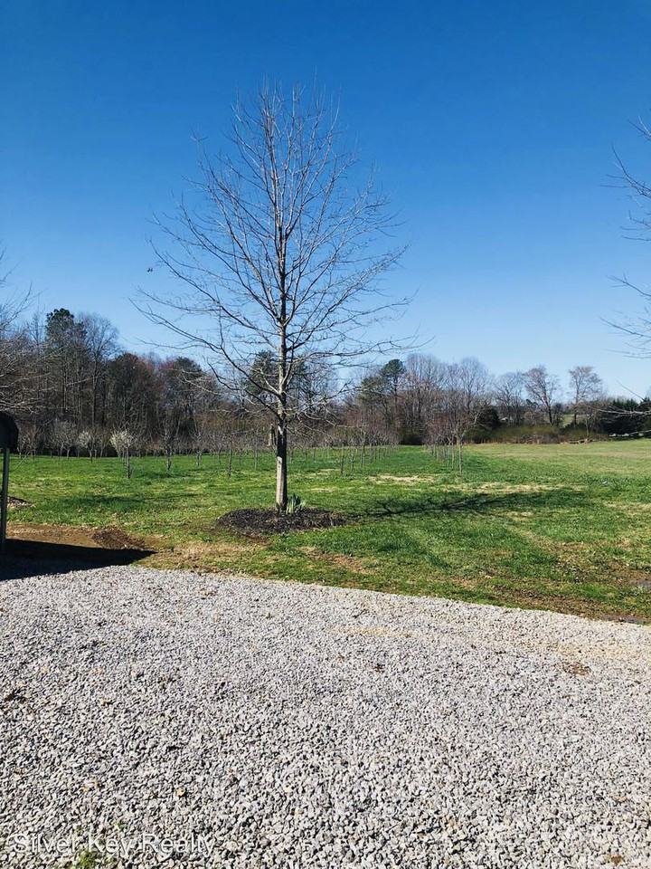 127 Co Rd 967 - Photo 3 of 26