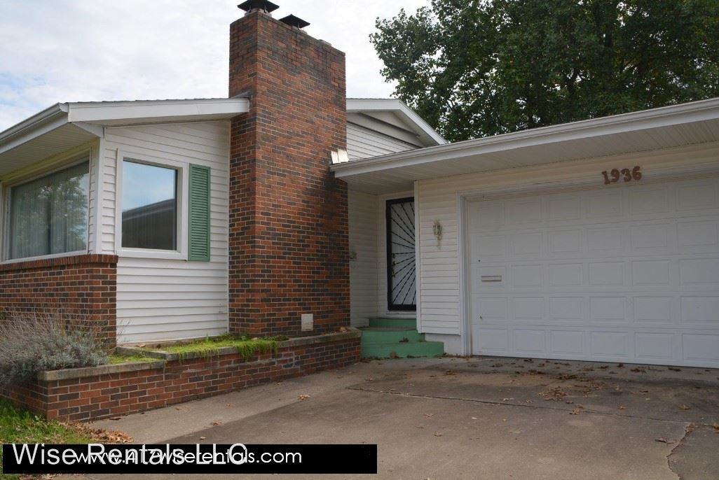 1936 E Woodland St - Photo 3 of 18