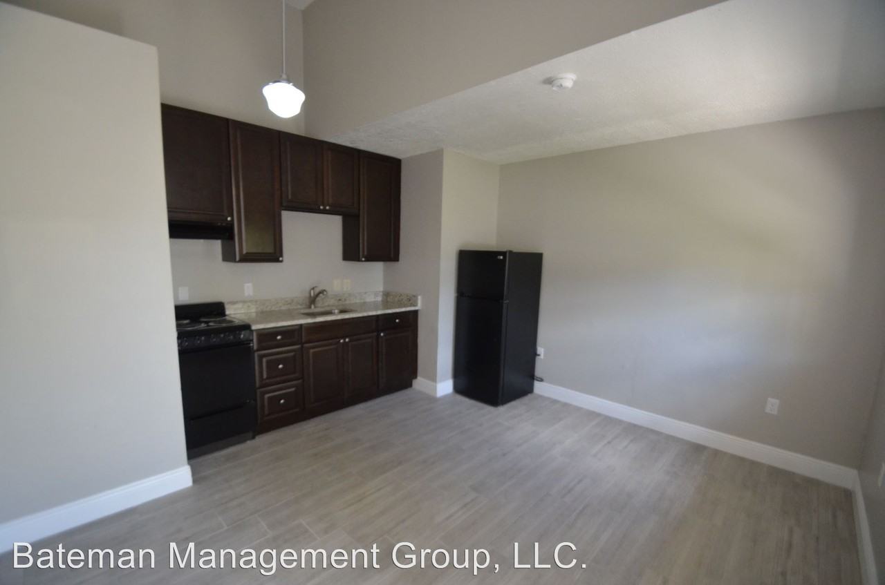 2795 L B McLeod Rd #c - Photo 2 of 8