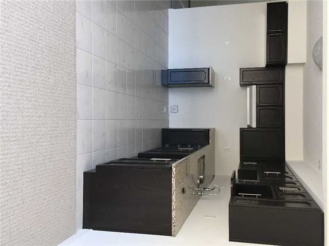 35 Marshall Dr - Photo 3 of 19