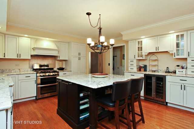 25820 N Oak Hills Rd - Photo 3 of 21