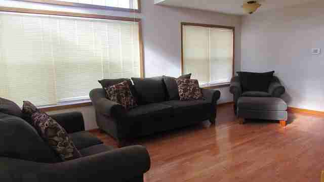 1581 Tuppeny Ct #1581 - Photo 2 of 16