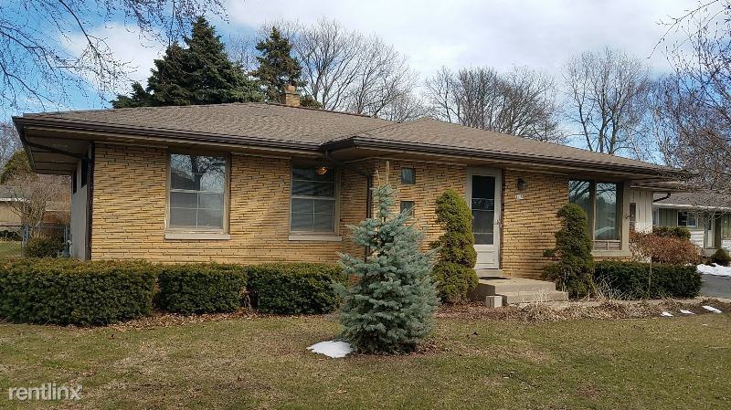 7170 N Port Washington Rd - Photo 2 of 20