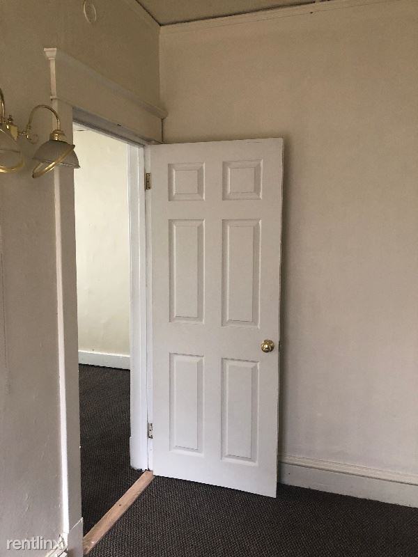 137 Dana Ave - Photo 2 of 4