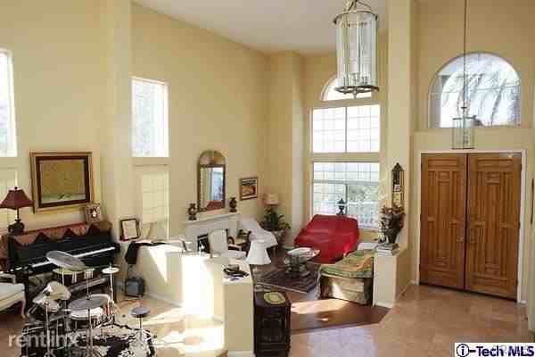 1934 Erin Way - Photo 3 of 50