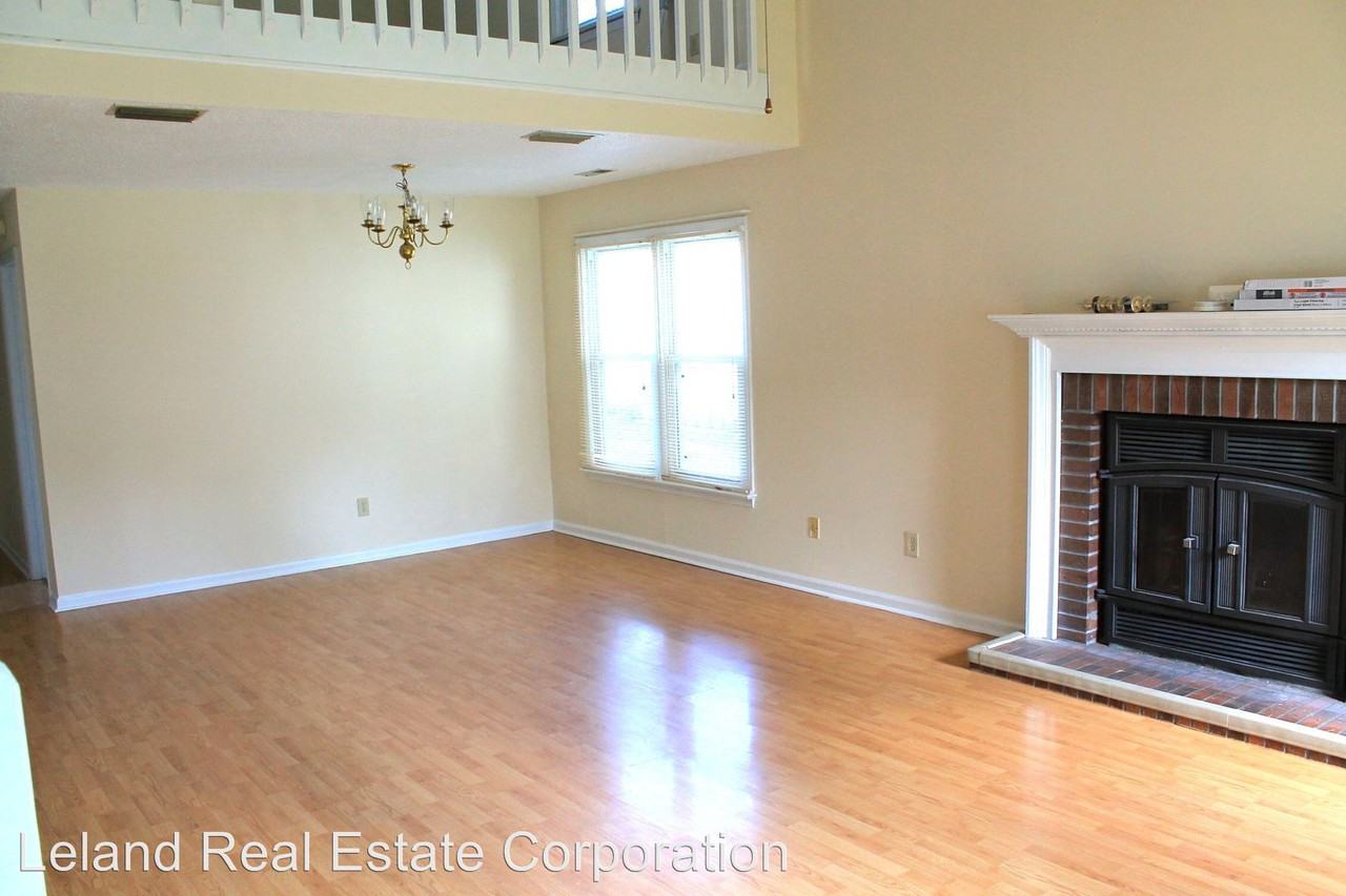 2228 Glenrose Ct - Photo 3 of 14
