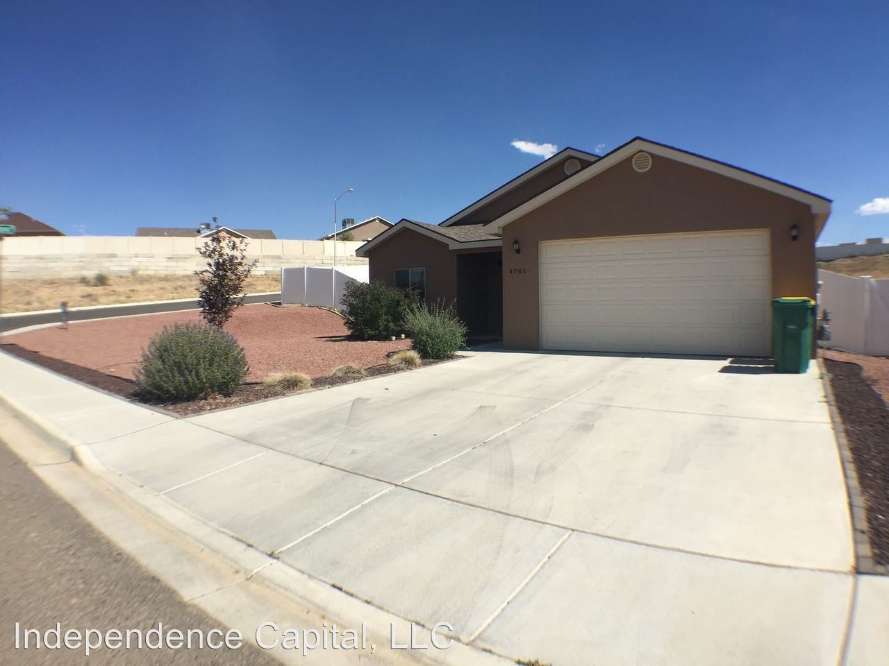 4701 Primavera Dr - Photo 2 of 19