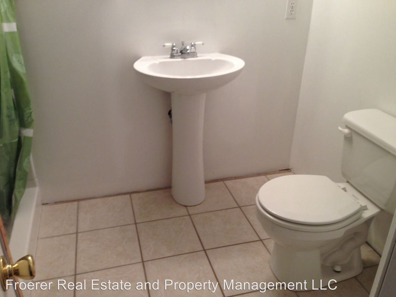 657 7th Street - Photo 3 of 7