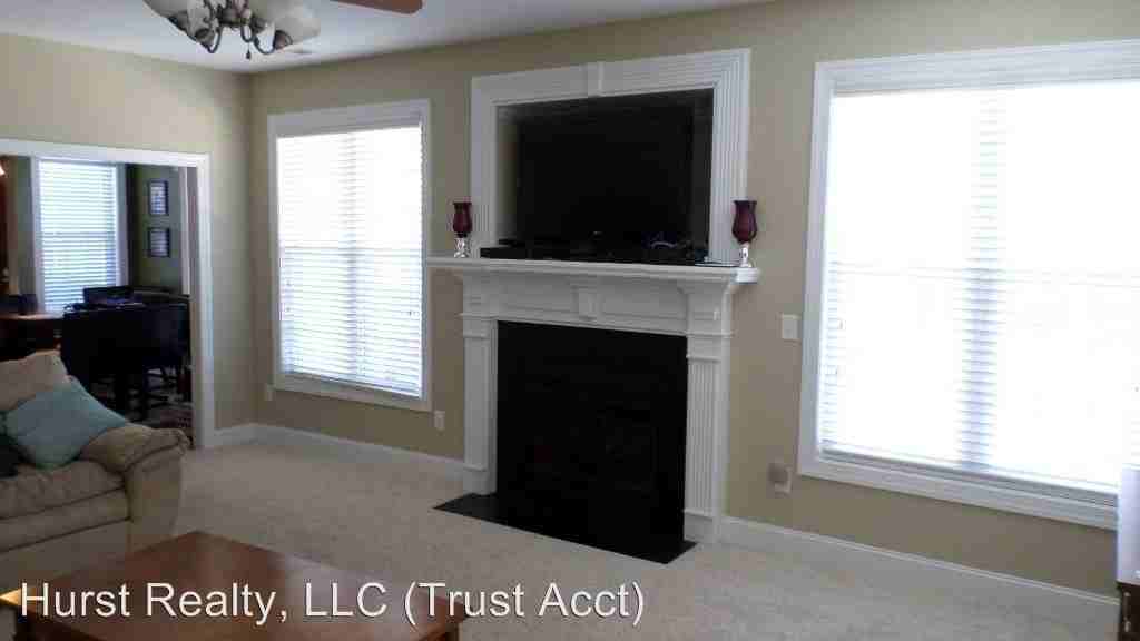 110 Cormorant Dr - Photo 3 of 15