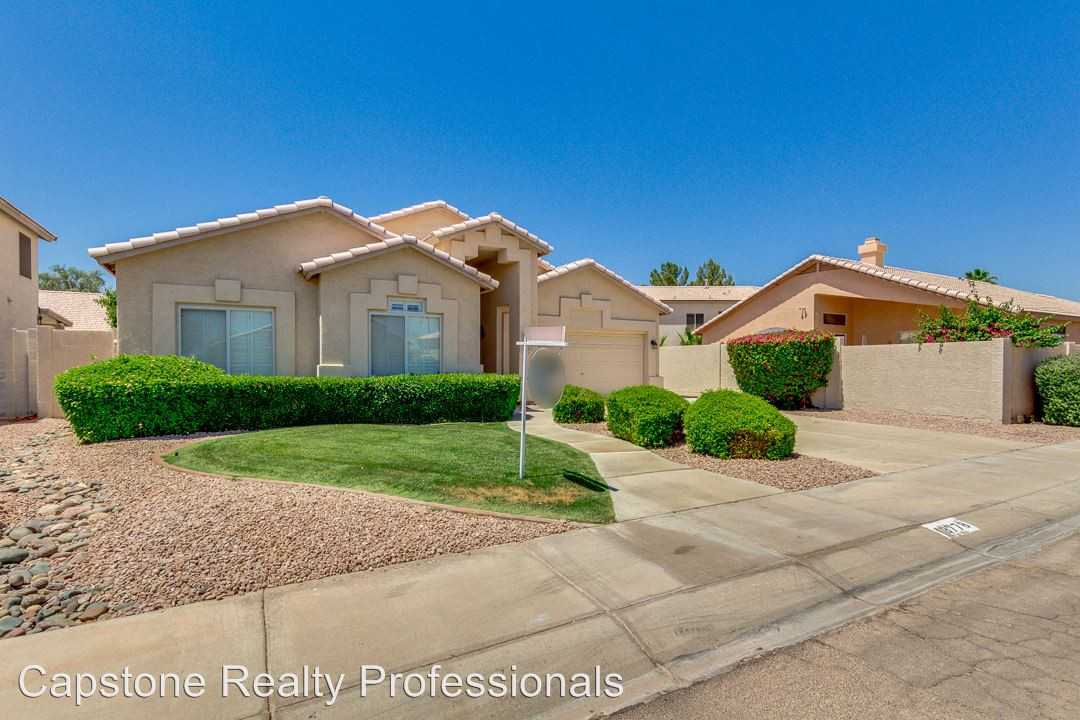 13778 W Vernon Ave - Photo 2 of 40