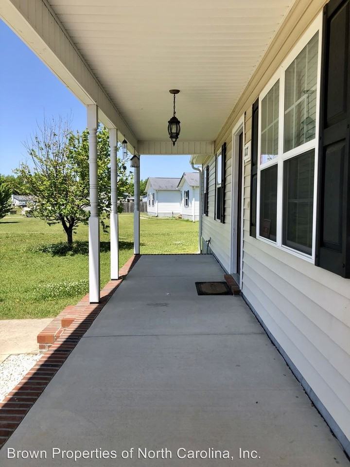 117 Starkys Creek Ct - Photo 3 of 19