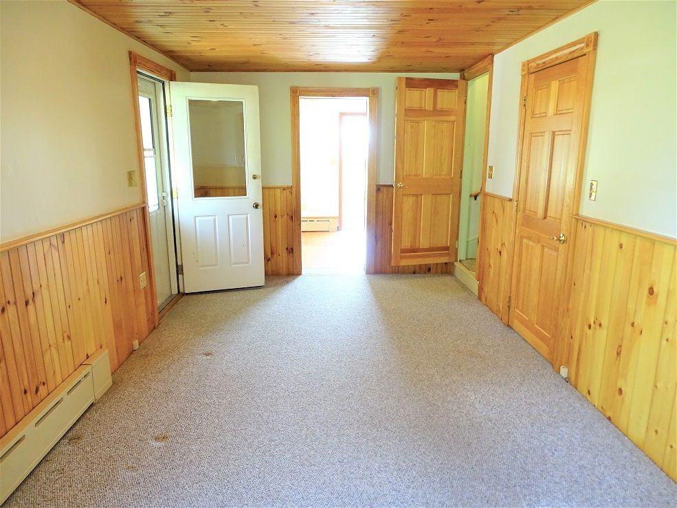 404 W Linden St - Photo 3 of 30