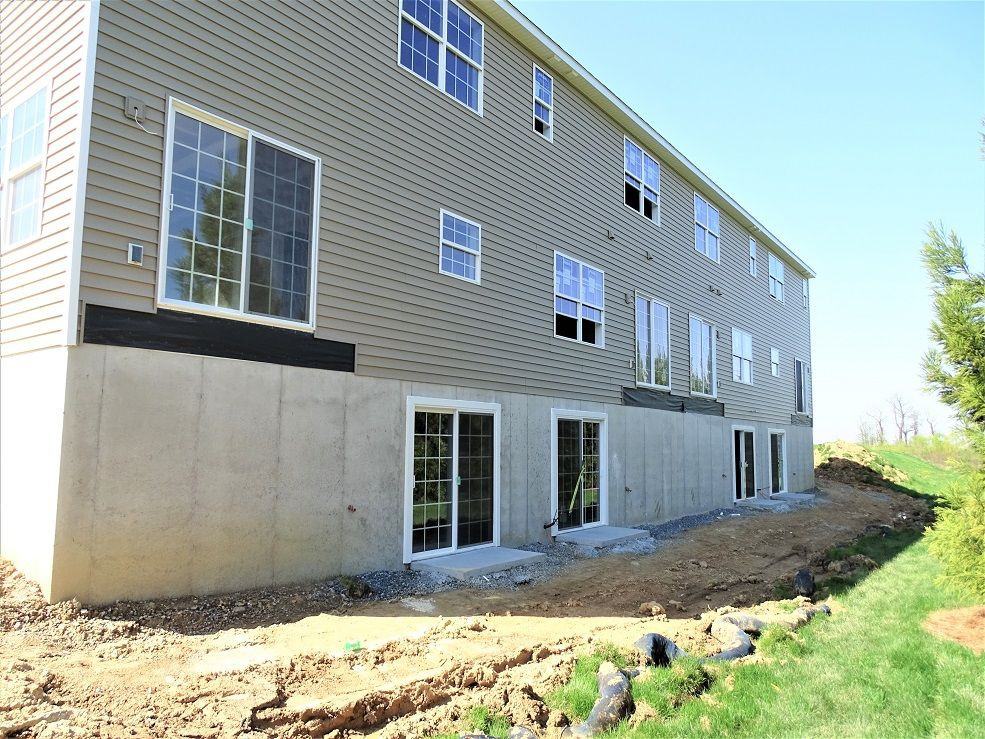 355 Cedar Hollow - Photo 2 of 3