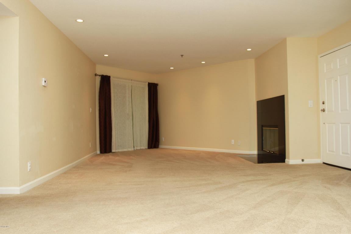 17011 Beach Blvd - Photo 3 of 20