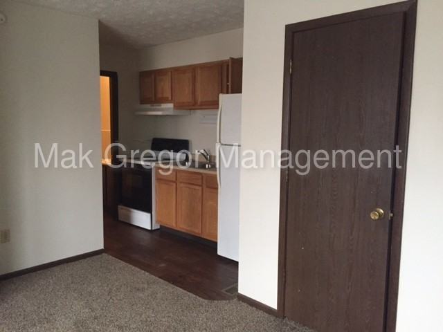 3001 Idle Wilde Blvd - Photo 3 of 5