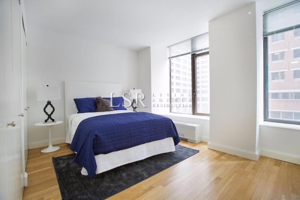 10 Hanover Square #37H