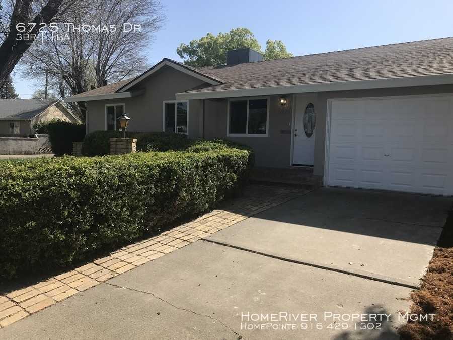 6725 Thomas Dr - Photo 2 of 19