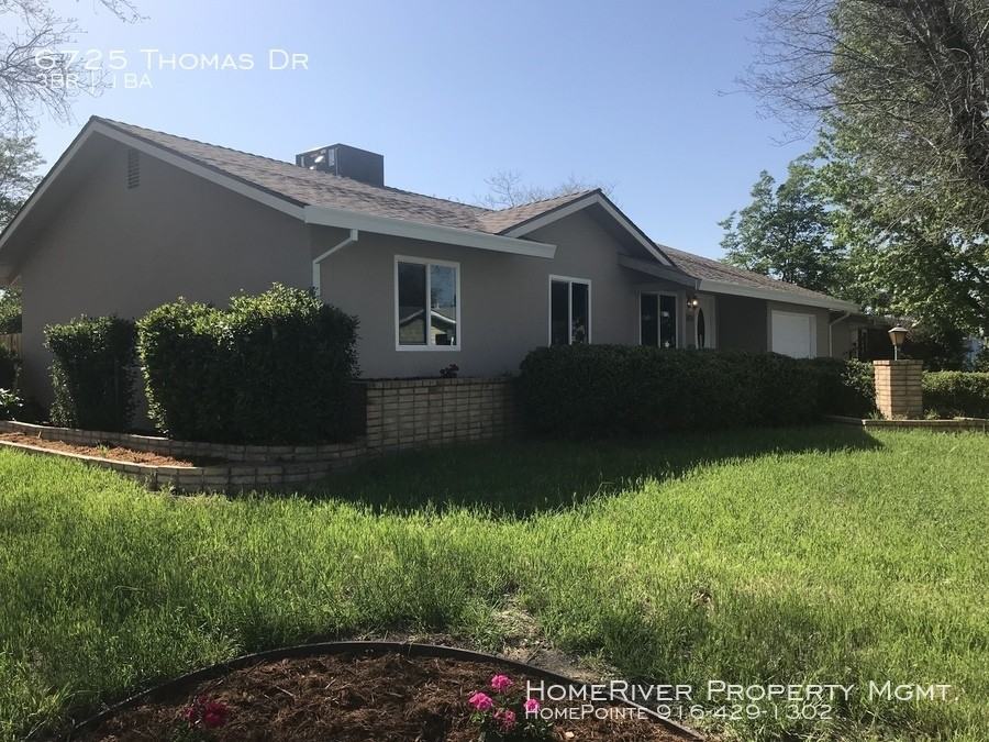 6725 Thomas Dr - Photo 3 of 19