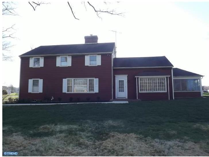 7 Chestnut Dr - Photo 2 of 12