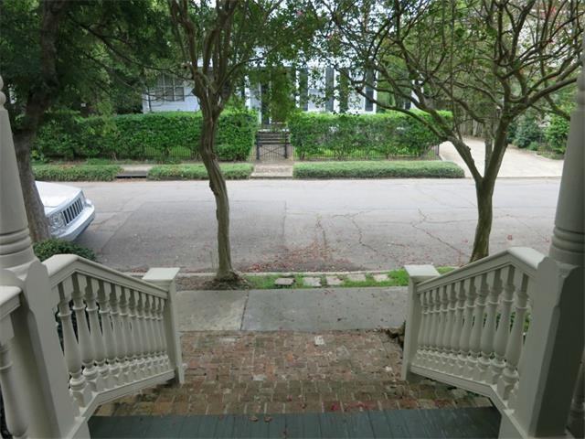 1218 Soniat St - Photo 3 of 19