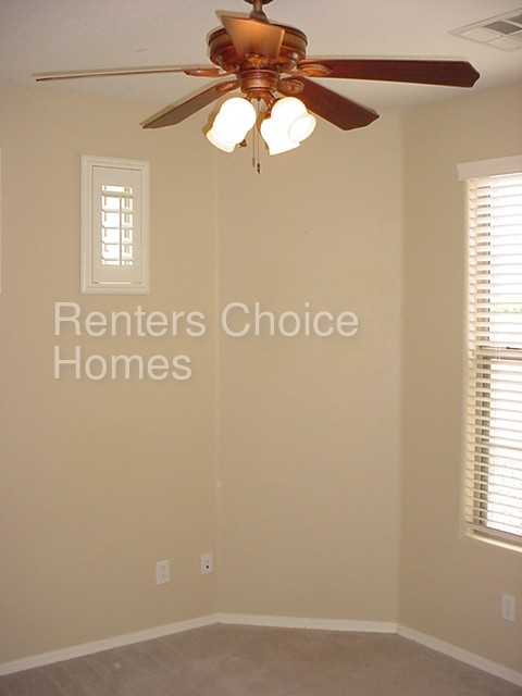 4273 East Page Avenue - Photo 3 of 29